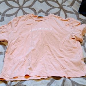 Calvin Klein shirt. Worn once. For girls